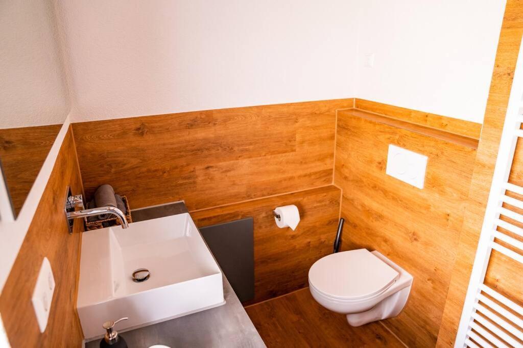 Neu Renoviertes Ferienhaus/Wohnunng Kleine Auszeit Sonnenbuhl Luaran gambar