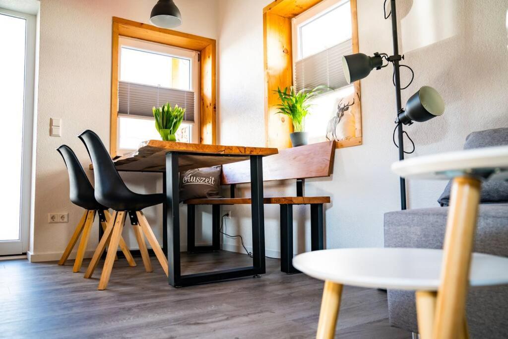 Neu Renoviertes Ferienhaus/Wohnunng Kleine Auszeit Sonnenbuhl Luaran gambar